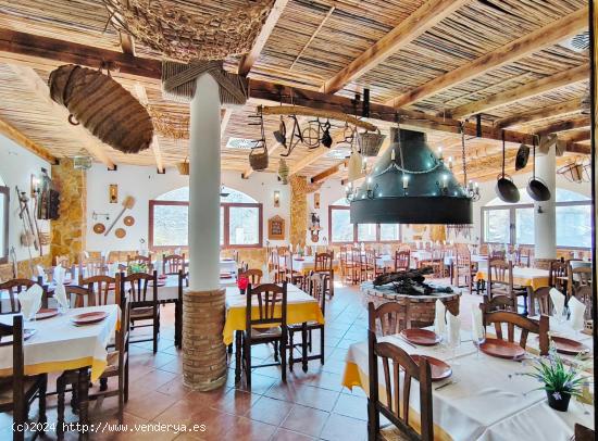 Se alquila el restaurante  ¨EL CORTIJLLIO¨ en Olula de Castro - ALMERIA