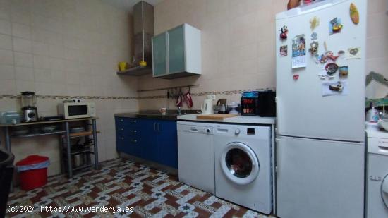 ¡En venta! Casa a dos pasos del centro en la línea - CADIZ