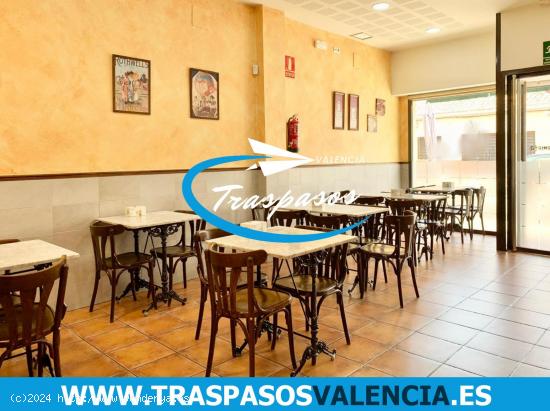 BAR EN TRASPASO O VENTA EN ZONA CONCURRIDA DE TORRENTE, VALENCIA. - VALENCIA