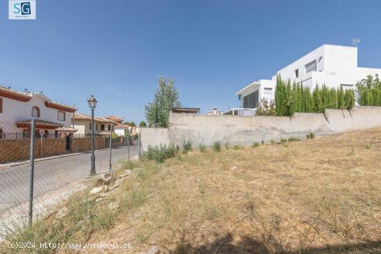 Se Vende Terreno en Monachil - GRANADA