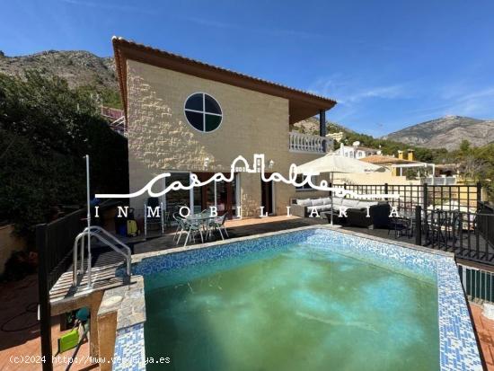 CHALET EN CALLOSA CON LICENCIA TURISTICA - ALICANTE