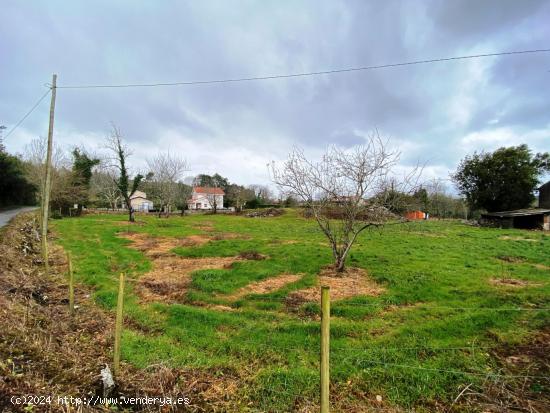 FINCA EDIFICABLE A 4 KM DE LA PLAYA - ASTURIAS