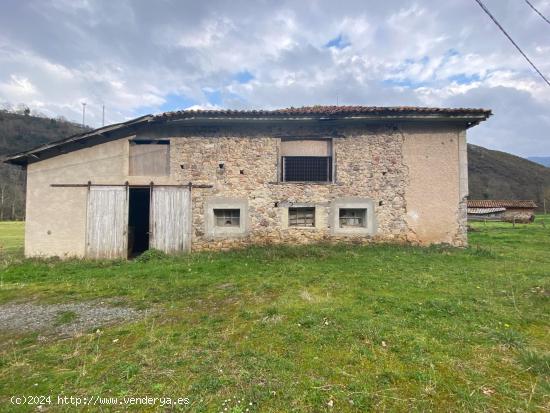 VENTA DE CASONA ASTURIANA A UN PASO DE COVADONGA - ASTURIAS