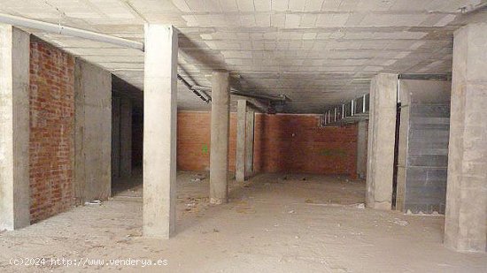 Local comercial en alquiler  en Ulldecona - Tarragona