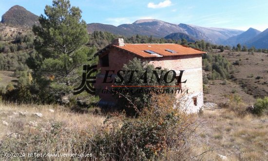 Casa rural en venta  en Sisquer - Lleida