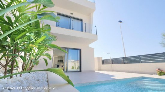 Casa-Chalet en Venta en Guardamar Del Segura Alicante