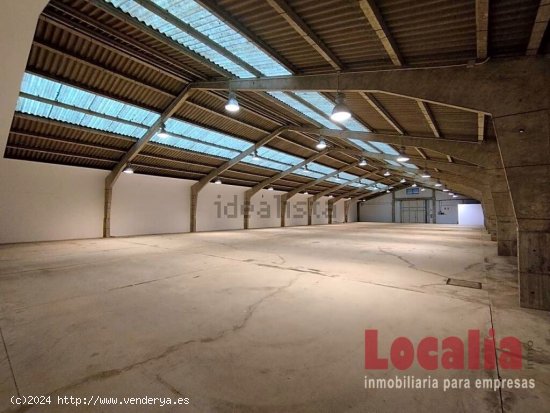  Nave Industrial de 1000 metros en Nuevamontaña, Santander, Cantabria. 