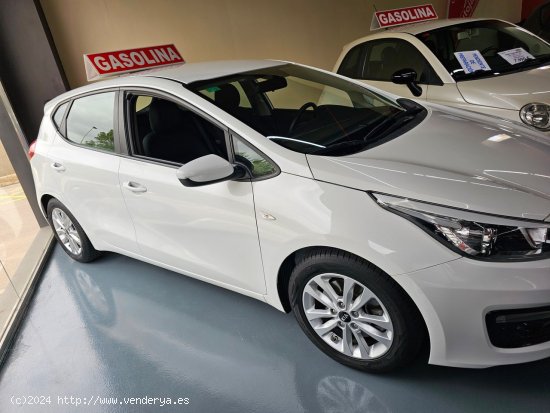  Kia Ceed Kia Ceed  Eco-Dynamics Concept 100 cv - El Prat de Llobregat 