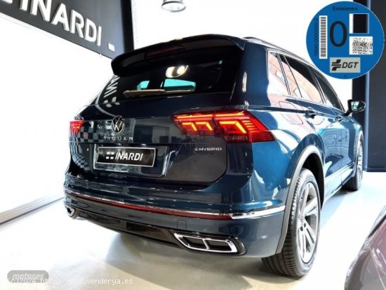 Volkswagen Tiguan 1.4 TSI eHybrid DSG R-Line de 2023 con 20 Km por 49.490 EUR. en Barcelona