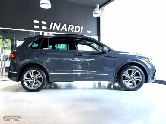 Volkswagen Tiguan 1.5 TSI DSG R-Line Automatico de 2023 con 20 Km por 45.990 EUR. en Barcelona