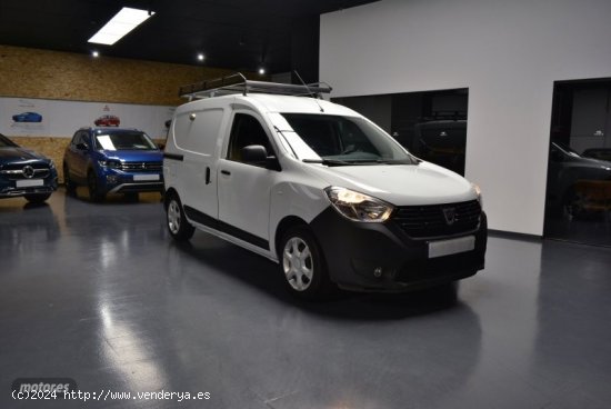 Dacia Dokker Van Essential TCe 102 CV GLP de 2019 con 103.000 Km por 8.000 EUR. en Madrid