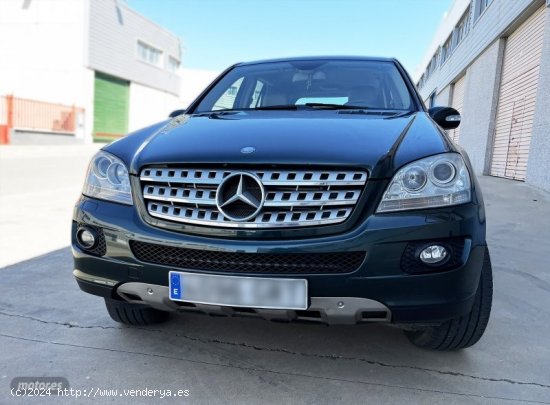  Mercedes Clase M 280 2009 de 2009 con 234.630 Km por 13.300 EUR. en Sevilla 