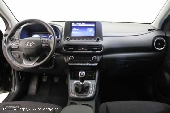 Hyundai Kona 1.0 TGDI Maxx 4x2 de 2023 con 15.069 Km por 18.500 EUR. en Girona