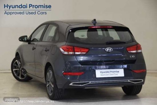 Hyundai i30 1.5 DPI Klass SLX 110 de 2023 con 11.572 Km por 19.400 EUR. en Huesca