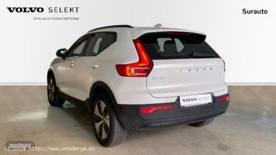 Volvo XC40 XC40 Recharge Plus, T4 plug-in hybrid, Electrico/Gasolina, Dark de 2023 con 12.679 Km por