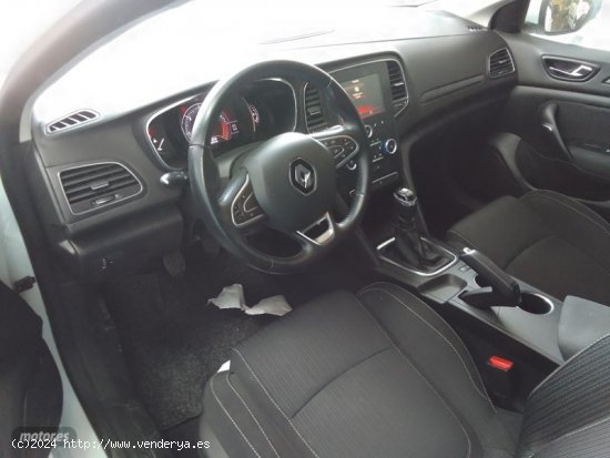 Renault Megane 1.5 DCI 90 CV. de 2018 con 235.000 Km por 11.500 EUR. en Murcia