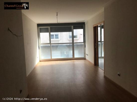 SE VENDE PISO EN PLENO CENTRO DE ELCHE, JUNTO A NUESTRO PALMERAL!!!!! - ALICANTE