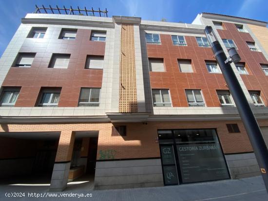 GRAN OPORTUNIDAD DE APARTAMENTO EN EL CENTRO - BADAJOZ