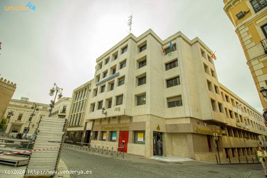 OFICINA PLAZA DE ESPAÑA BADAJOZ - BADAJOZ