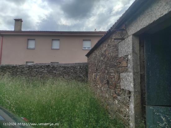 CASA DE PIEDRA PARA RESTAURAR - A CORUÑA