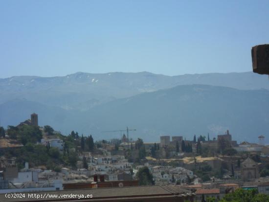 ÁTICO CON VISTAS PANORÁMICAS ÚNICAS INIGUALABLES EN LA ZONA , PISAZO PARA ESTUDIENTES - GRANADA