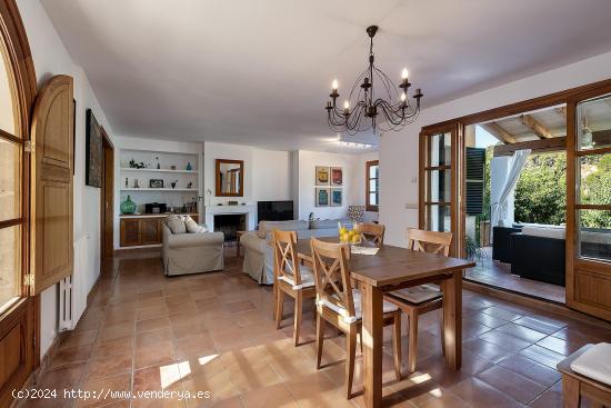 CASA UNIFAMILIAR EN VENTA - ANDRATX - BALEARES