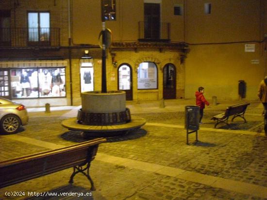 Se alquila local comercial en centro de Tarazona - ZARAGOZA