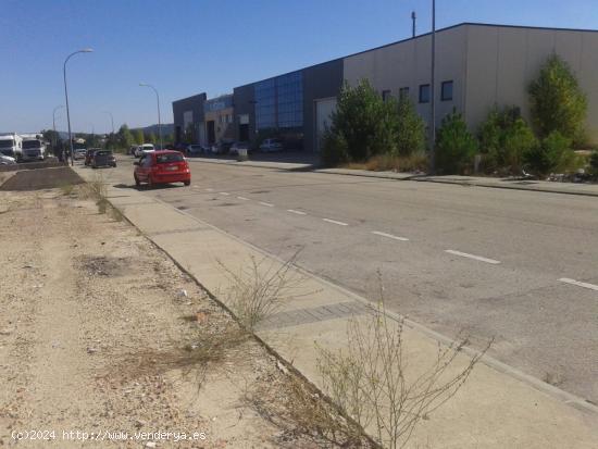 SE VENDE PARCELA INDUSTRIAL EN GOLMAYO - SORIA