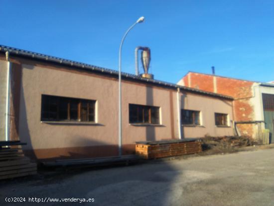 SE VENDE NAVE INDUSTRIAL EN DURUELO DE LA SIERRA - SORIA