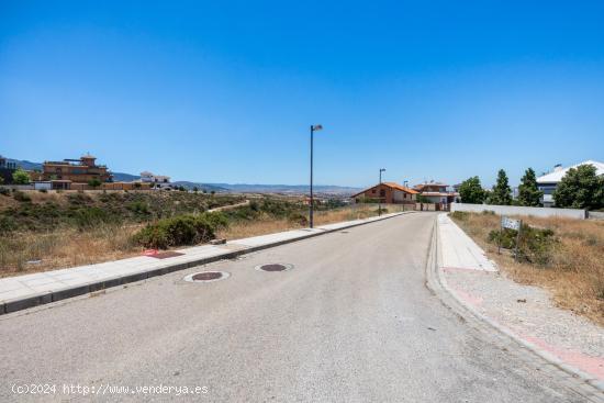 CONSTRUYE TU SUEÑO EN UN LUGAR ESPECIAL!!!!!!!! Magnífico solar urbano en La Zubia - GRANADA