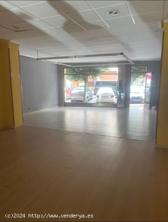 Venta de Local comercial, amplia fachada, Logroño (Universidad - Los Lirios) - LA RIOJA