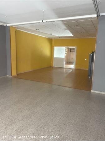 Venta de Local comercial, amplia fachada, Logroño (Universidad - Los Lirios) - LA RIOJA