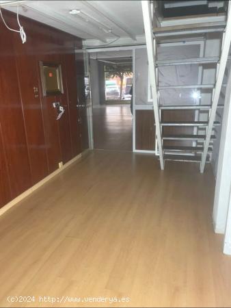 Venta de Local comercial, amplia fachada, Logroño (Universidad - Los Lirios) - LA RIOJA