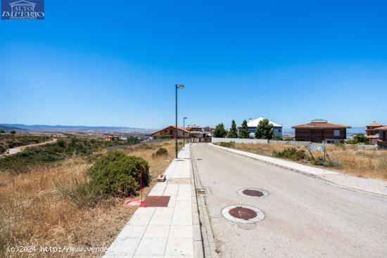 CONSTRUYE TU SUEÑO EN UN LUGAR ESPECIAL!!!!!!!! Magnífico solar urbano en La Zubia - GRANADA