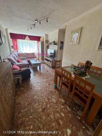 OPORTUNIDAD!! VIVIENDA REFORMADA EN VEREDILLAS.  CON 3 DORMITORIOS!!! - MADRID