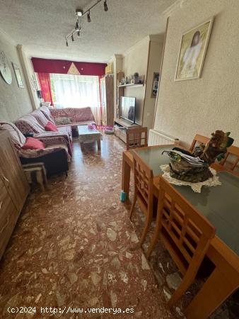 OPORTUNIDAD!! VIVIENDA REFORMADA EN VEREDILLAS.  CON 3 DORMITORIOS!!! - MADRID