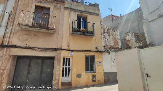 CASA DE 3 PLANTAS EN REMOLINS - TARRAGONA