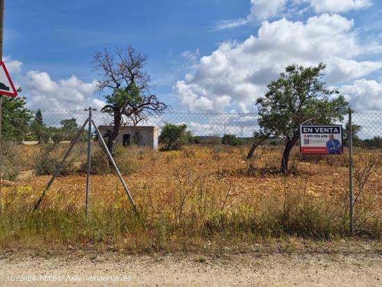 ¡Construye tu Hogar en un Paraíso Rural! Solar en Marratxí: 14.260 metros cuadrados de Oportunida