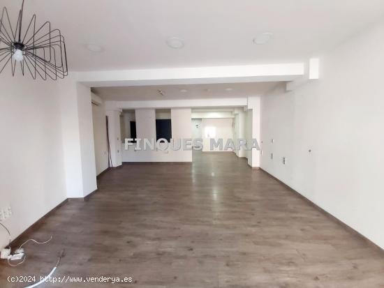 LOCAL COMERCIAL EN ZONA DE MUCHO PASO!!!!!! - BARCELONA