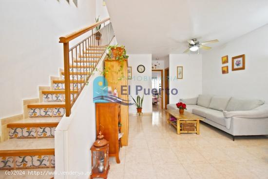 FANTÁSTICO DUPLEX CON PISCINA COMUNITARIA EN EL ALCOLAR - REF 1538 - MURCIA