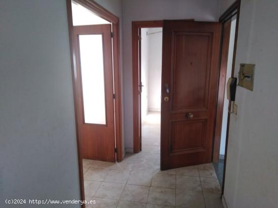 CASABANCO VENDE PISO EN VILLANUEVA DE LA SERENA - BADAJOZ