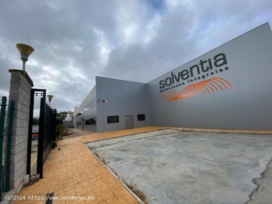 CASABANCO VENDE  NAVE INDUSTRIAL EN ZAFRA. - BADAJOZ