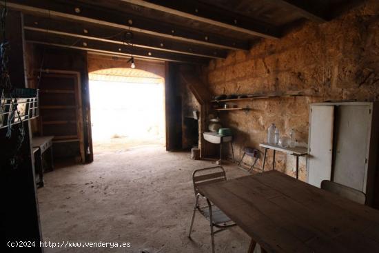 Maravillosa finca rústica en Llucmajor. - BALEARES