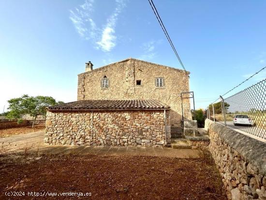 Inversores ¡ Finca rústica 25.000m2 con casa de 200m2, posibilidad de consolidar escrituras en par