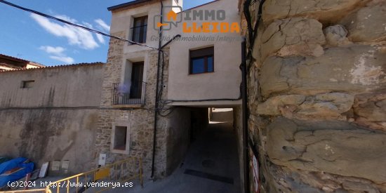 Unifamiliar adosada en venta  en Vilanova de Meià - Lleida