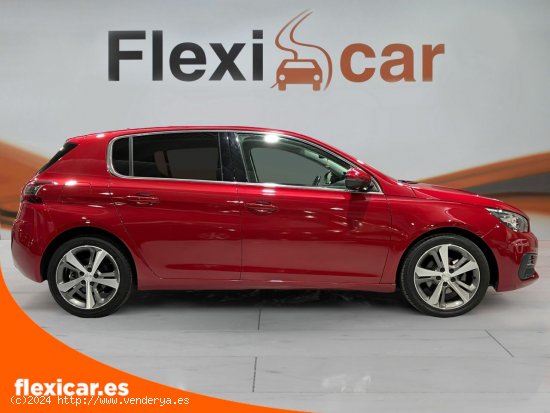 Peugeot 308 5p Allure 1.2 PureTech 96KW (130CV) - Rivas-Vaciamadrid