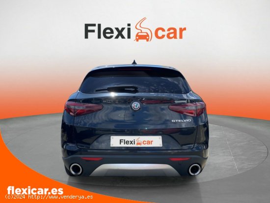 Alfa Romeo Stelvio 2.2 Diésel 140kW (190CV) Super RWD - Vitoria-Gasteiz