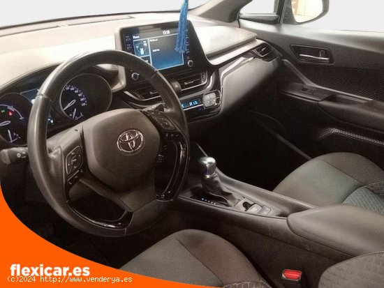 Toyota C-HR 1.8 125H Active - Roquetas de Mar