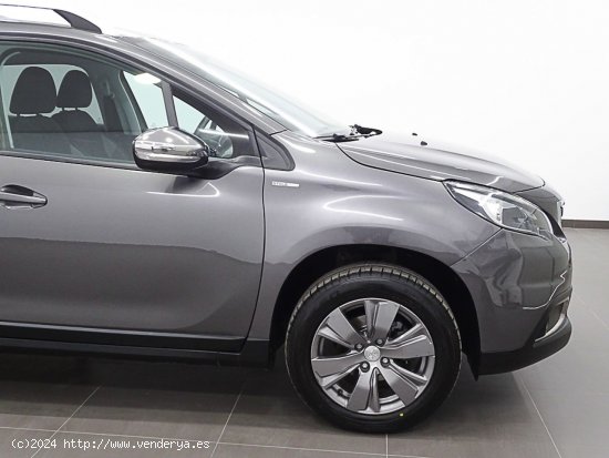 Peugeot 2008 Style 1.2L PureTech 60KW (82CV) S&S - Valencia