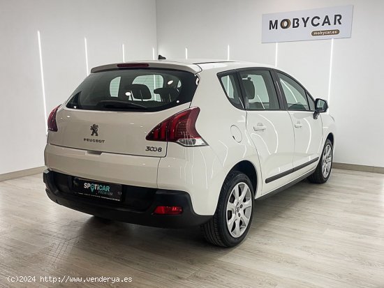 Peugeot 3008 Access 1.6 VTi 120 - Valencia